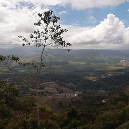 Pochotel Turrialba Luaran gambar