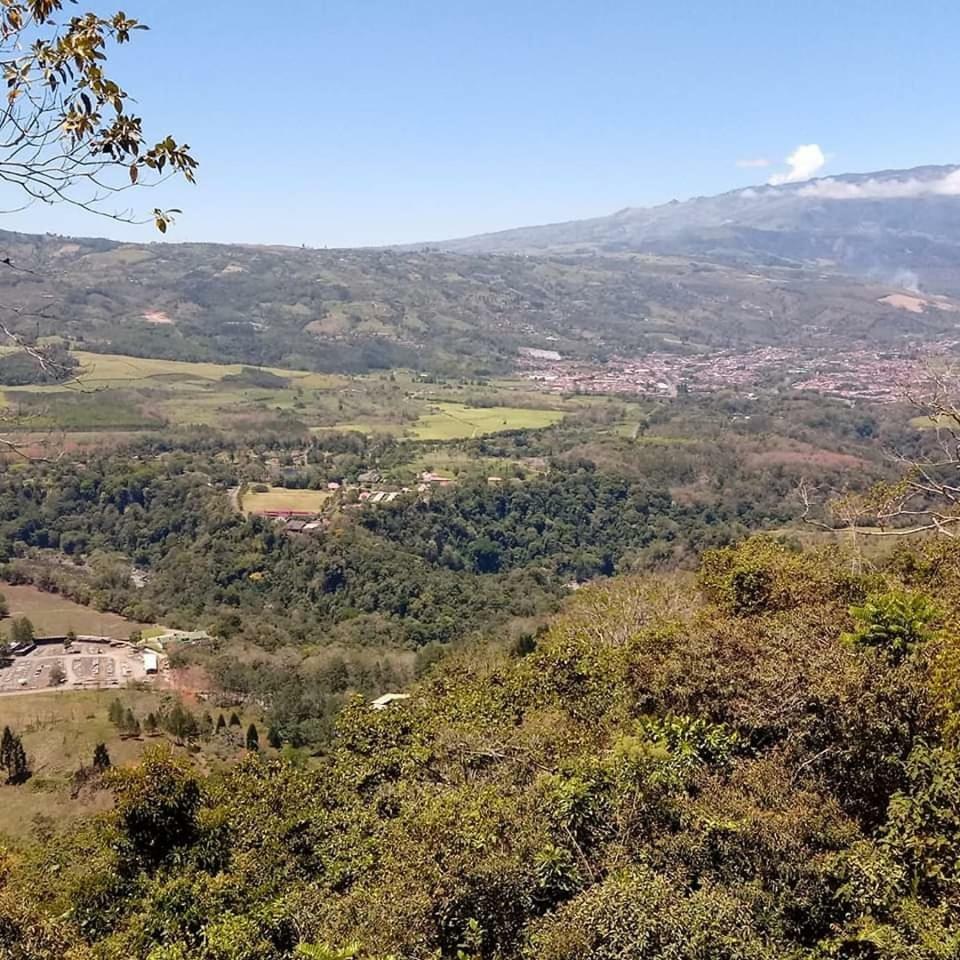Pochotel Turrialba Luaran gambar